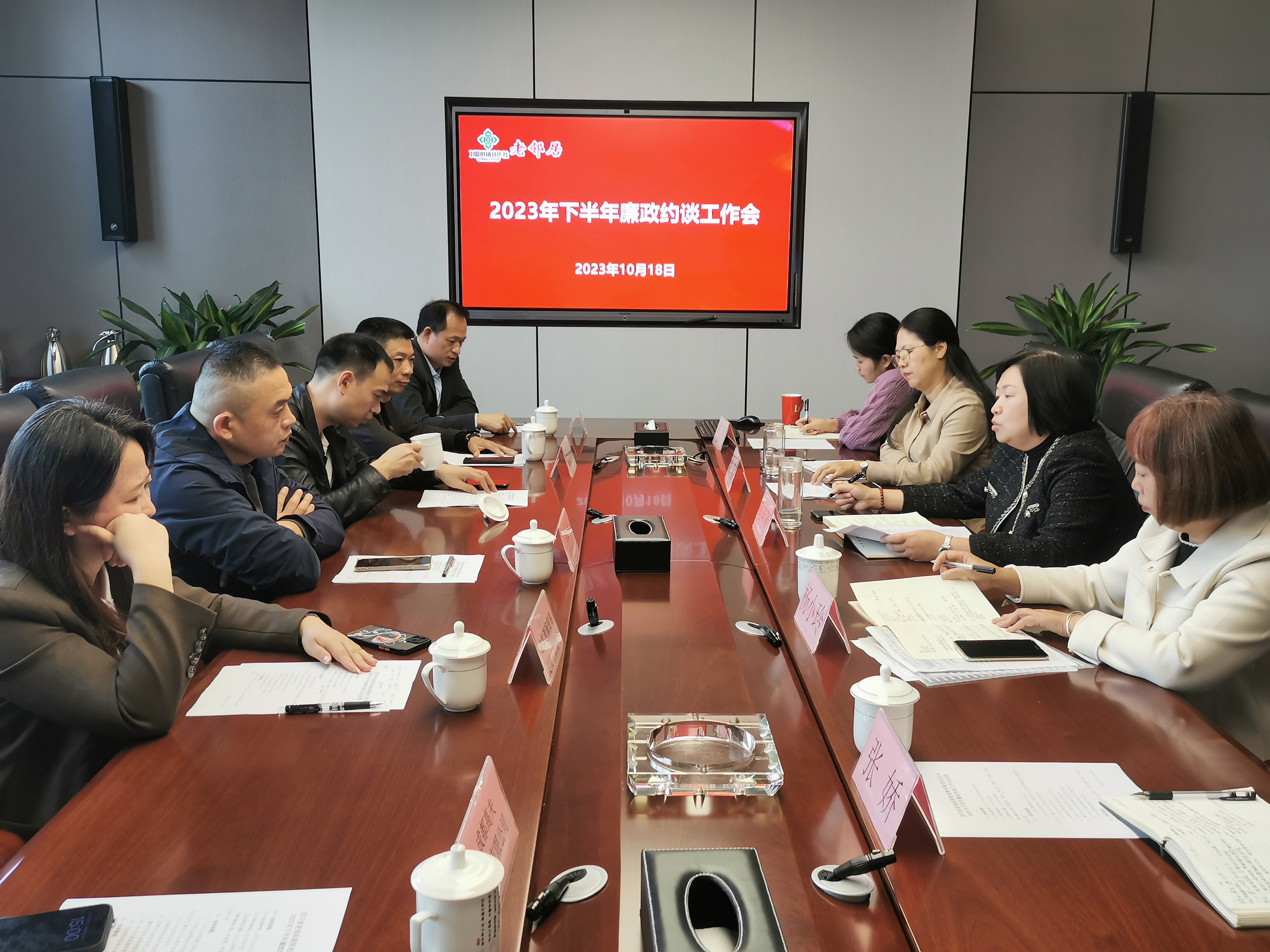 b05cdcf9d92465f336fe71a6d153477.jpg b05cdcf9d92465f336fe71a6d153477.jpg